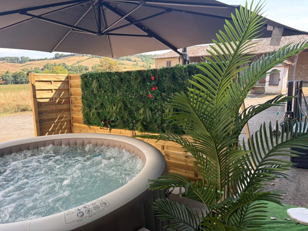 La Maison — Coin jacuzzi