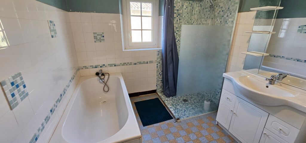 La Maison — Salle de bain