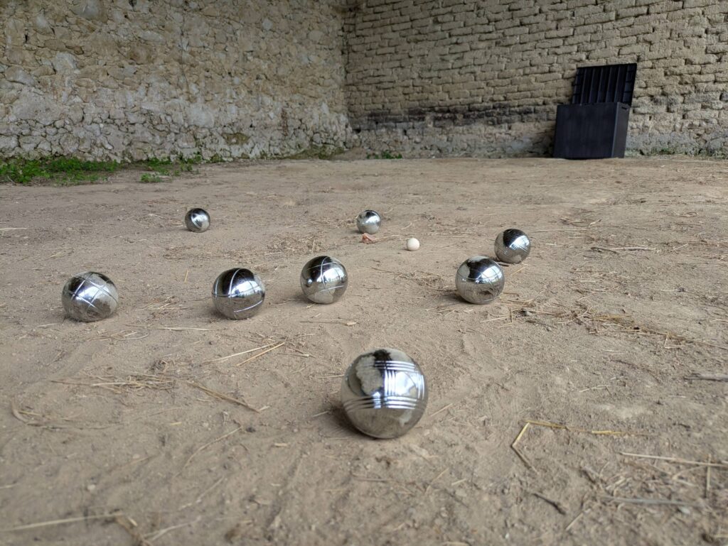 La Maison — Terrain de pétanque